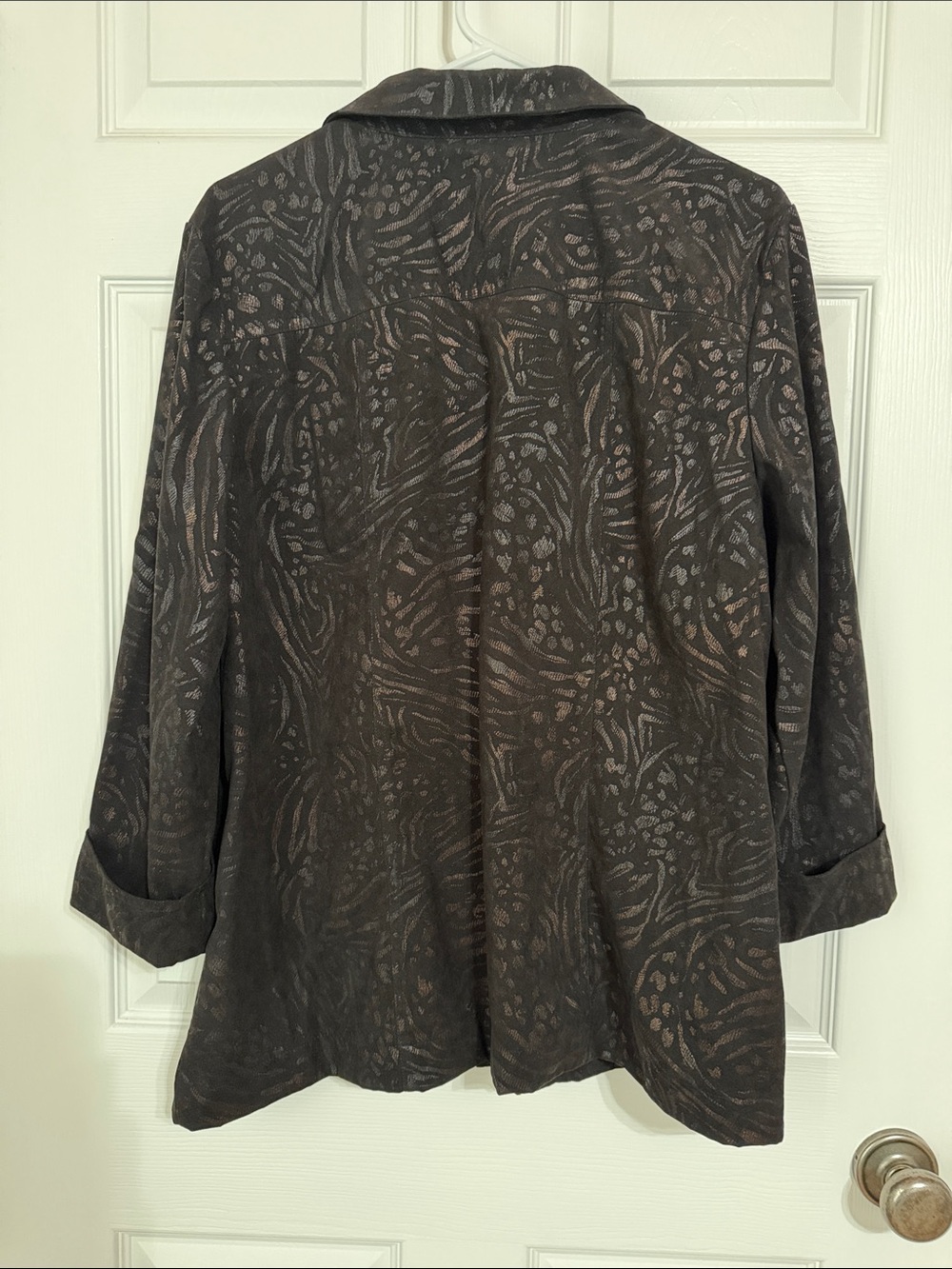 JM Collection Black Patterned Jacket - Picture 2 of 4